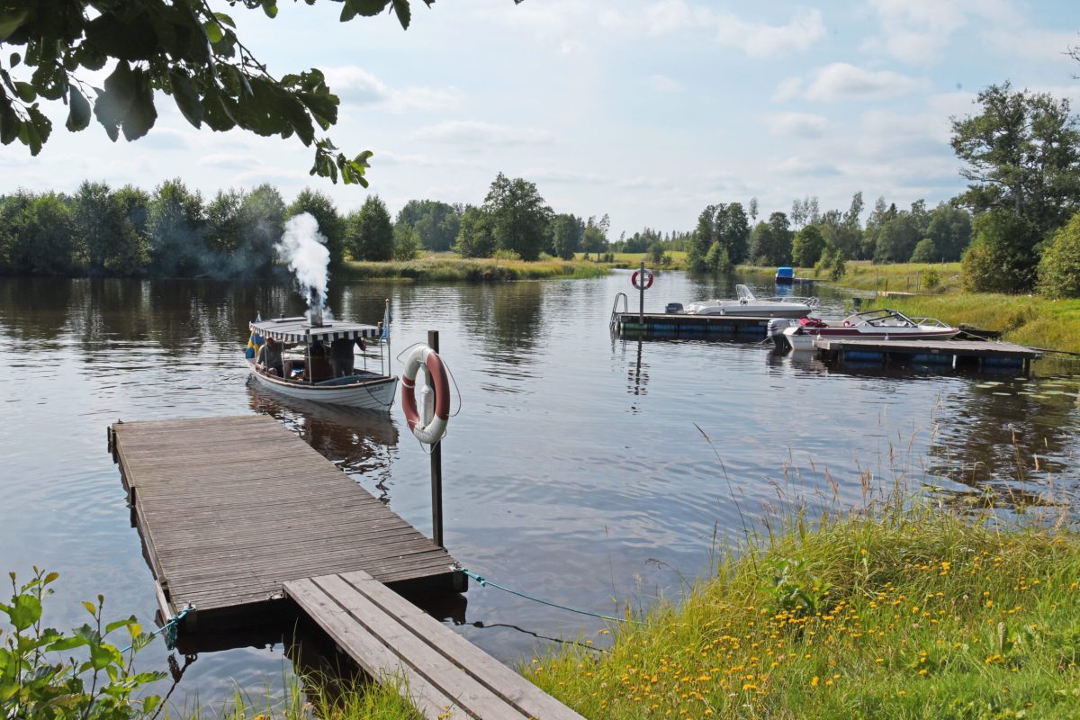 Bjurbäcken ångbåt